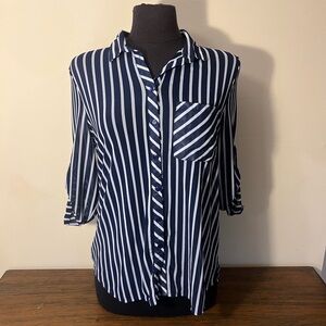 Eden & Olivia Striped Navy and White Top